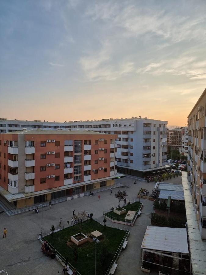 5 Star Apartment Podgorica Eksteriør billede